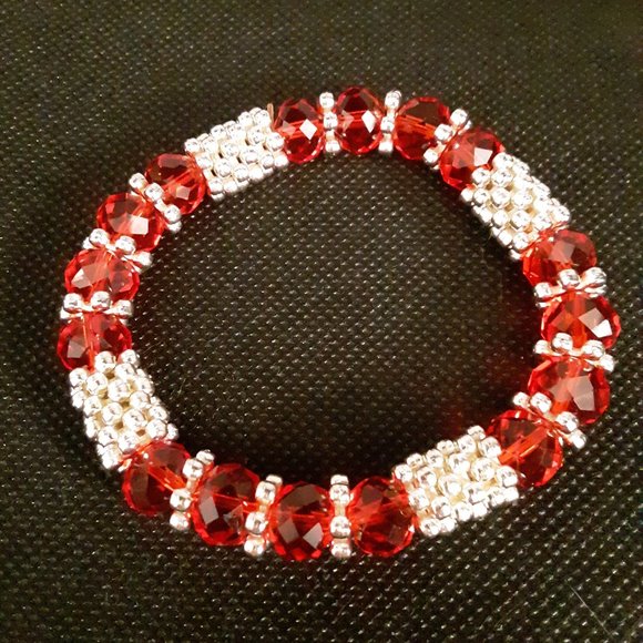 Red Aurora Borealis Silver Tone Bead Stretch Bracelet - Picture 1 of 4